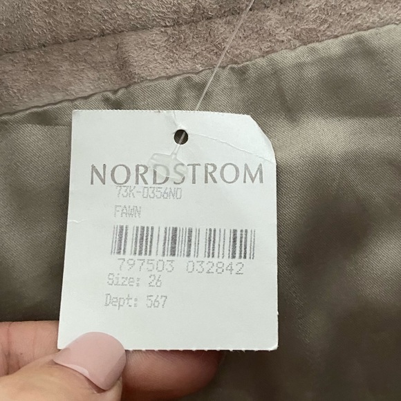 Blank NYC suede button front mini skirt - Picture 13 of 15